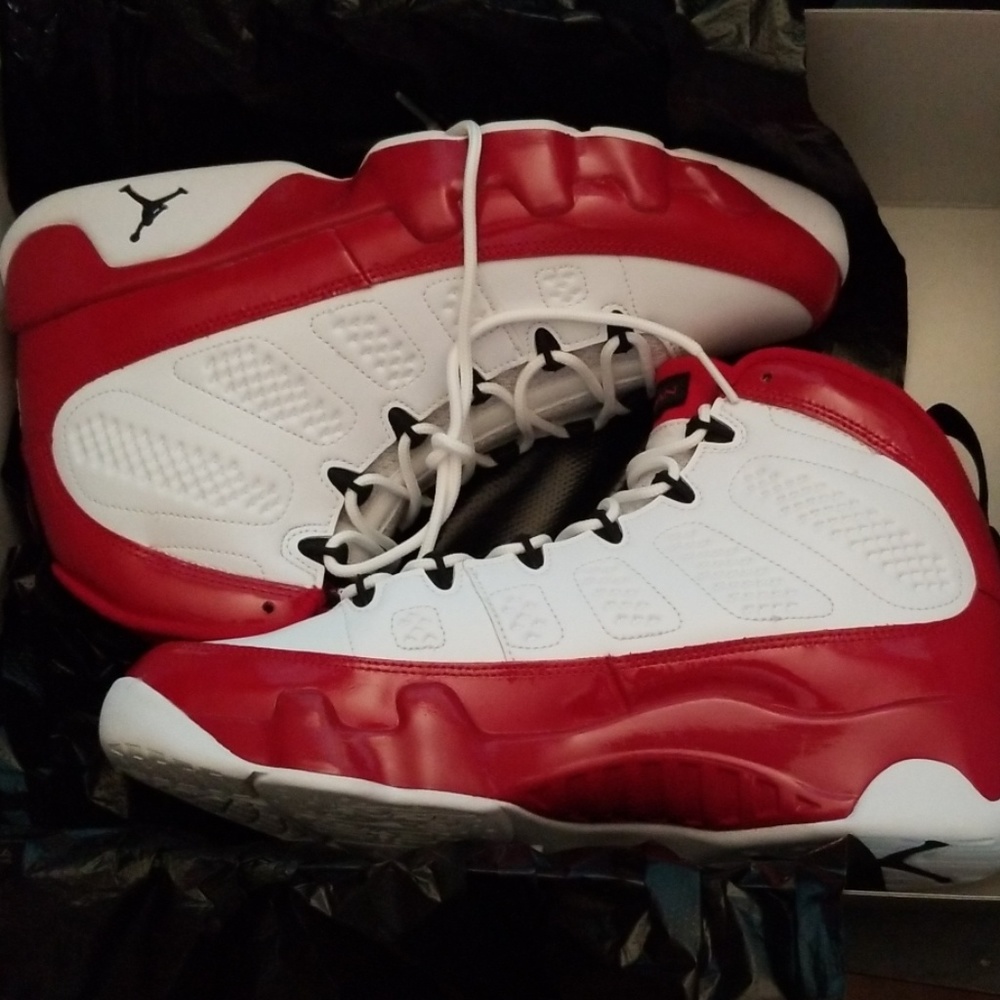 Retro Jordan 9s